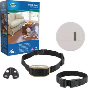 imagePetSafe Pawz Away Mini IndoorOutdoor Wireless Pet Barrier Electric Training System for Dogs ampamp Cats